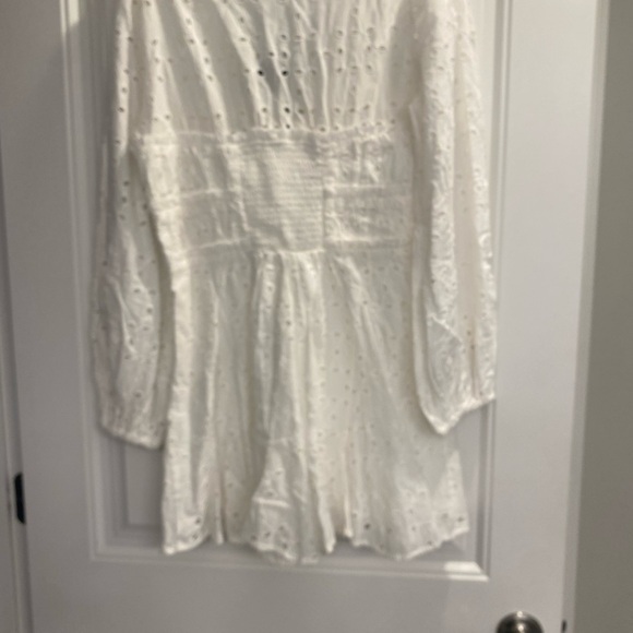 NWT Gianni Bini Katrina EYELET WHITE DRESS Sz M - Picture 2 of 7
